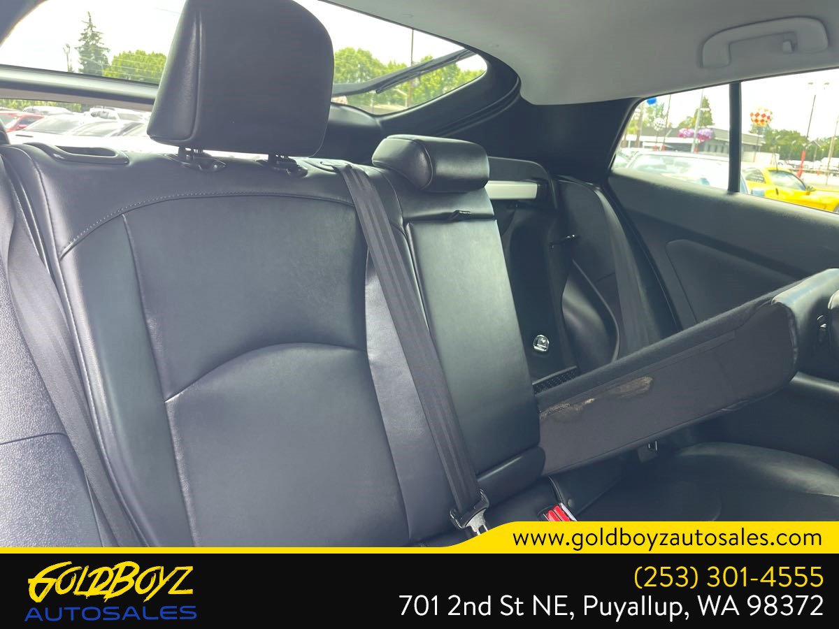 Used 2021 Toyota Prius FWD image 20
