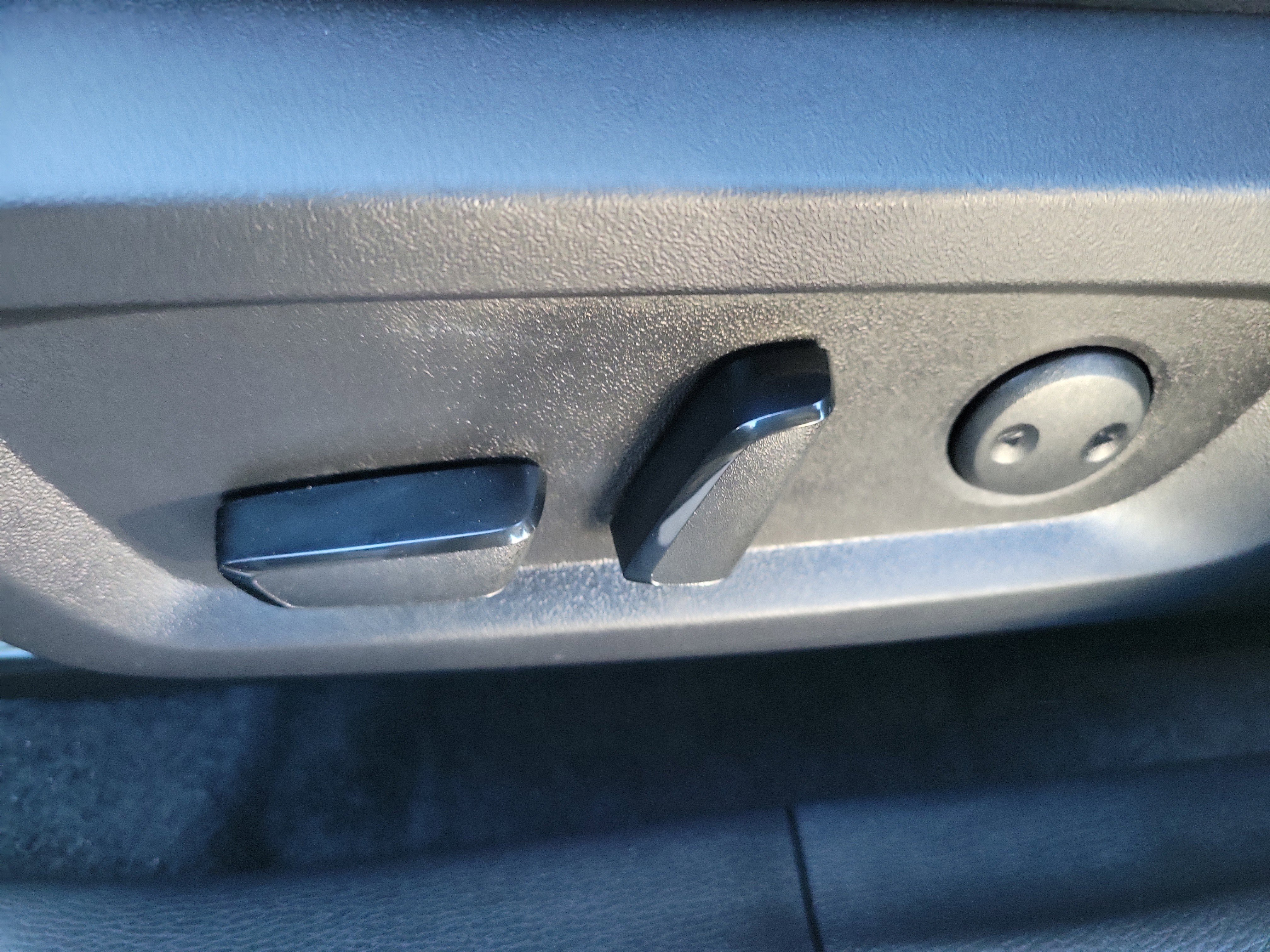 Used 2023 Mitsubishi Outlander SEL image 19