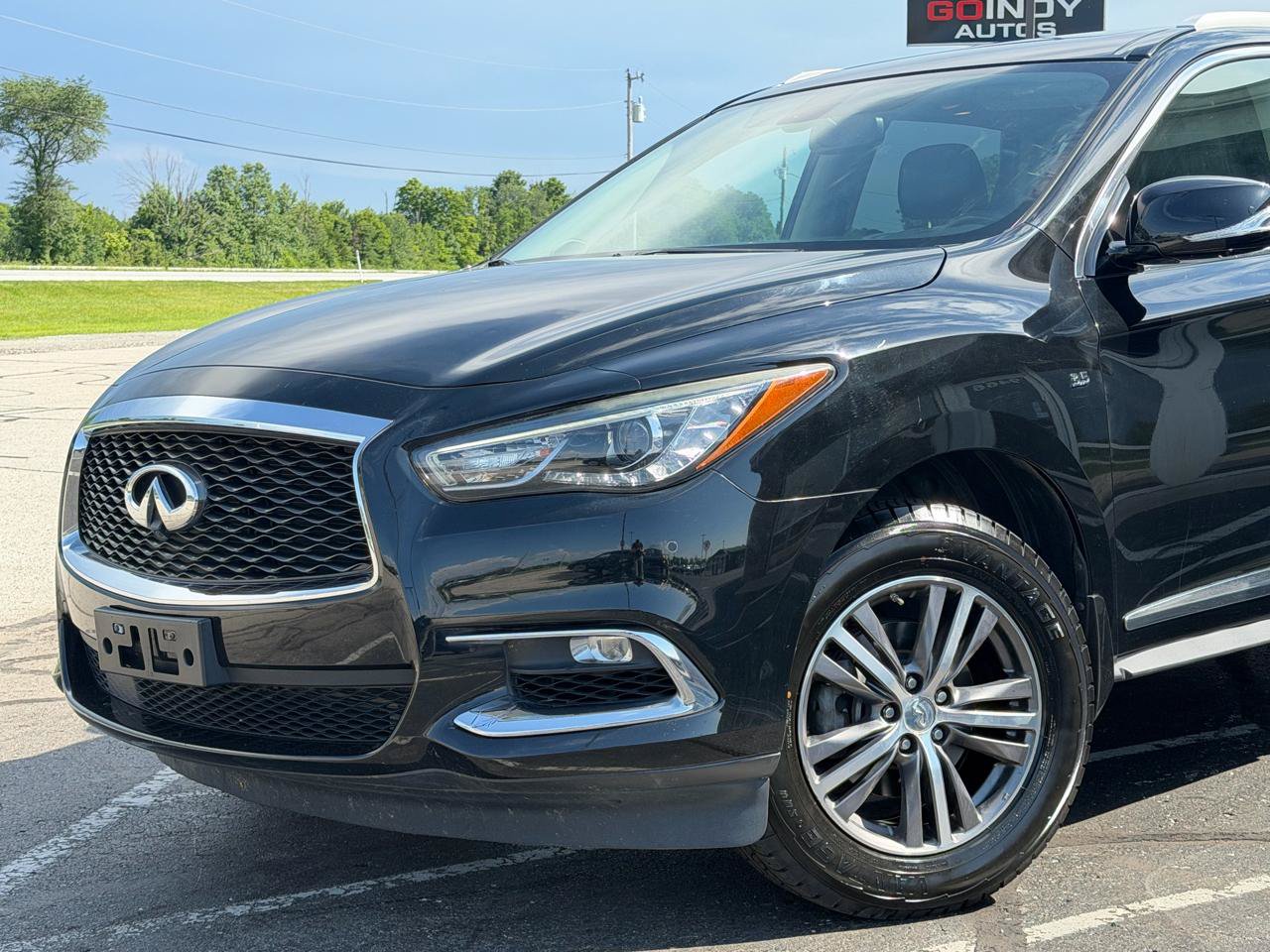 Used 2018 INFINITI QX60 Luxe w/ Premium Plus Package AWD/4WD image 2