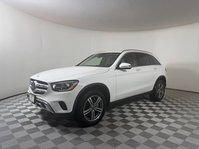 Used 2022 Mercedes-Benz GLC 300 4MATIC image 3