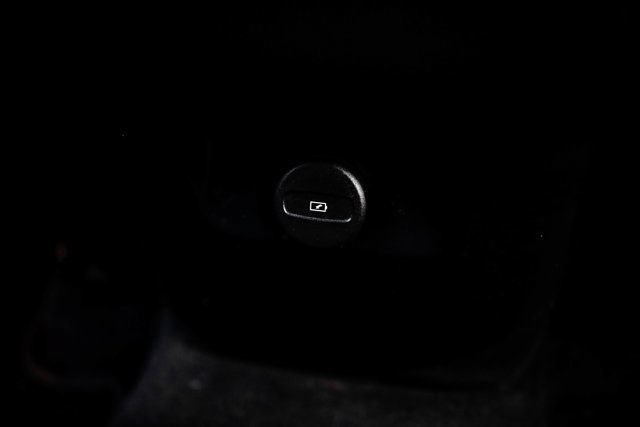 Used 2023 Volvo XC90 B6 Ultimate AWD/4WD image 17