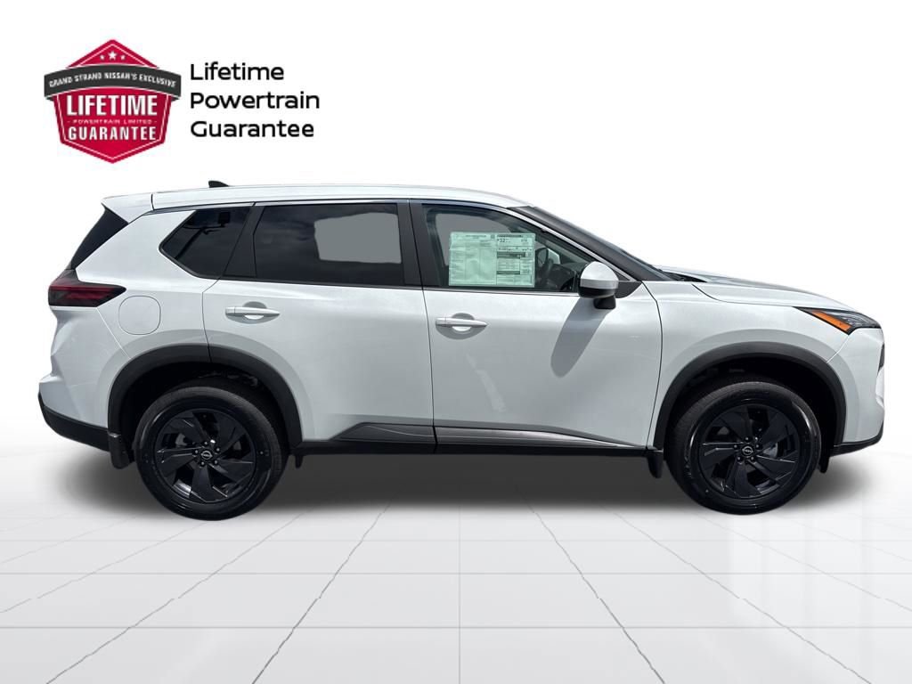 New 2026 Nissan Rogue SV FWD image 4