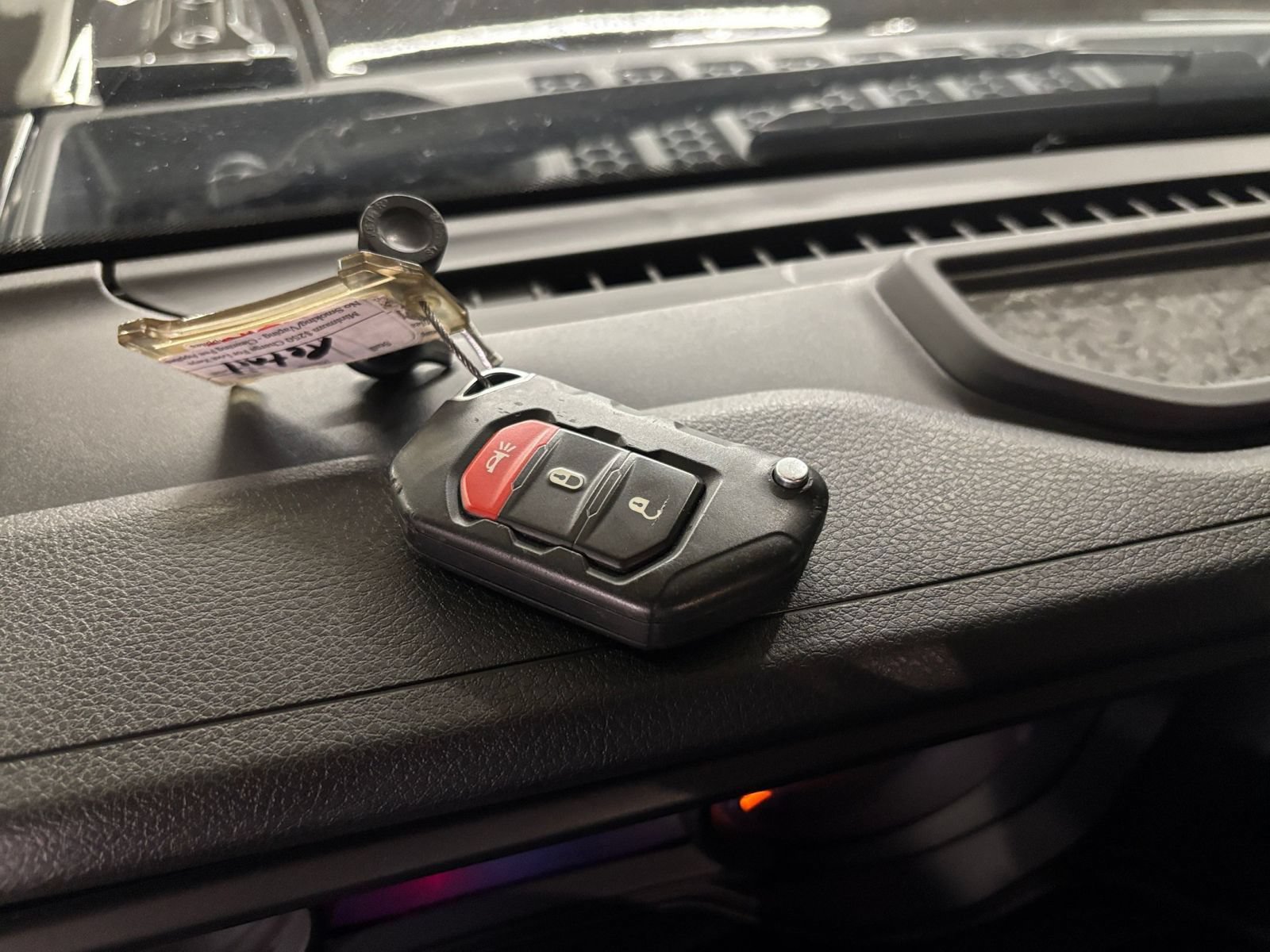Used 2025 Jeep Wrangler Unlimited Sport AWD/4WD image 17