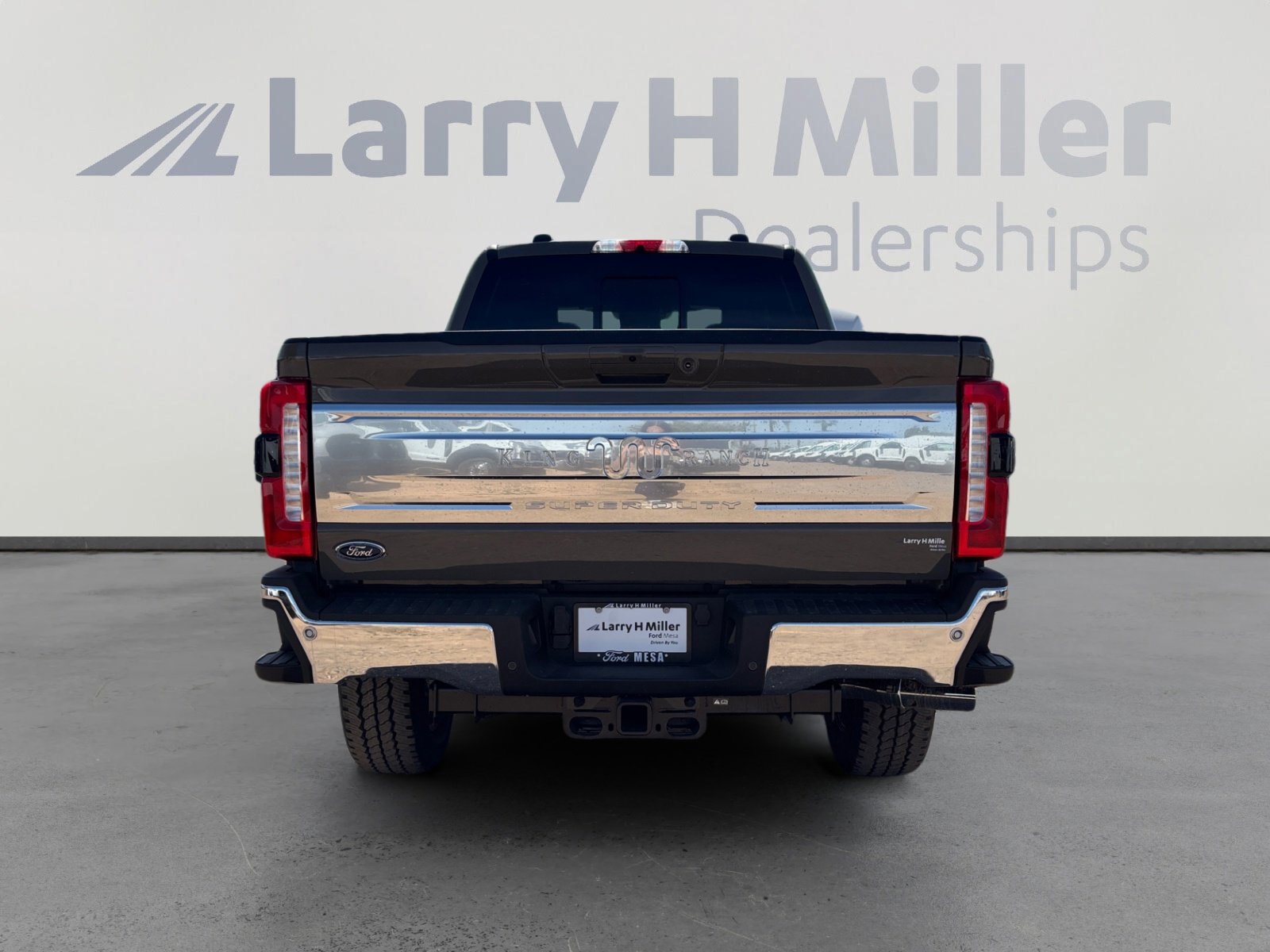 New 2026 Ford F250 King Ranch w/ Chrome Package image 4