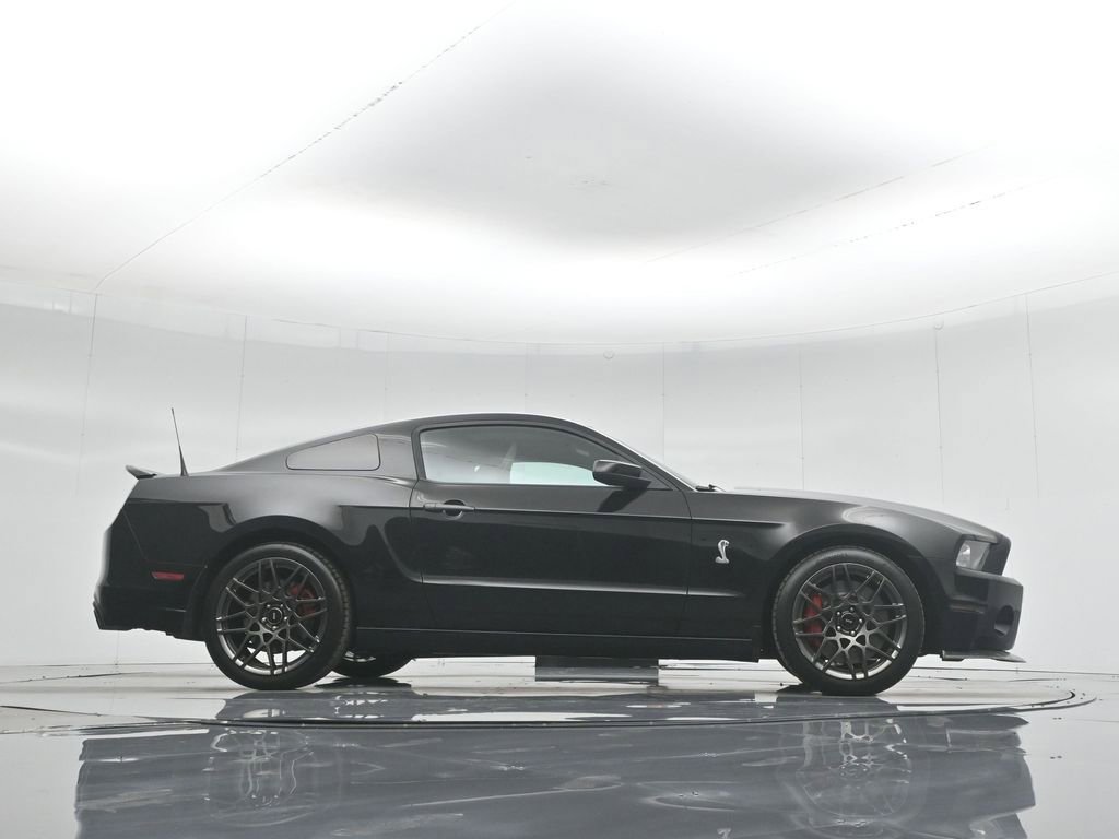 Used 2014 Ford Mustang Shelby GT500 w/ Equipment Group 821A image 45