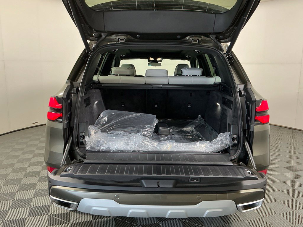 New 2026 BMW X5 xDrive40i w/ Climate Comfort Package AWD/4WD image 28