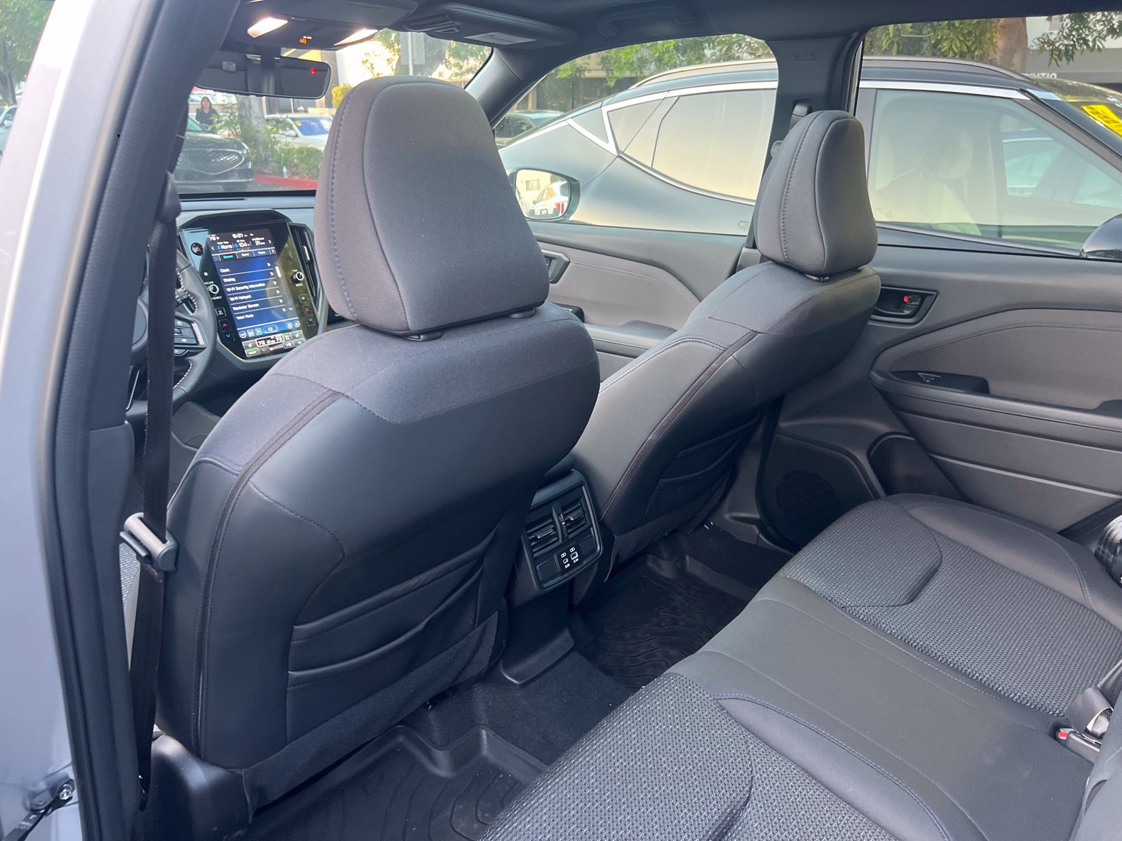 Used 2025 Subaru Forester Premium AWD/4WD image 19