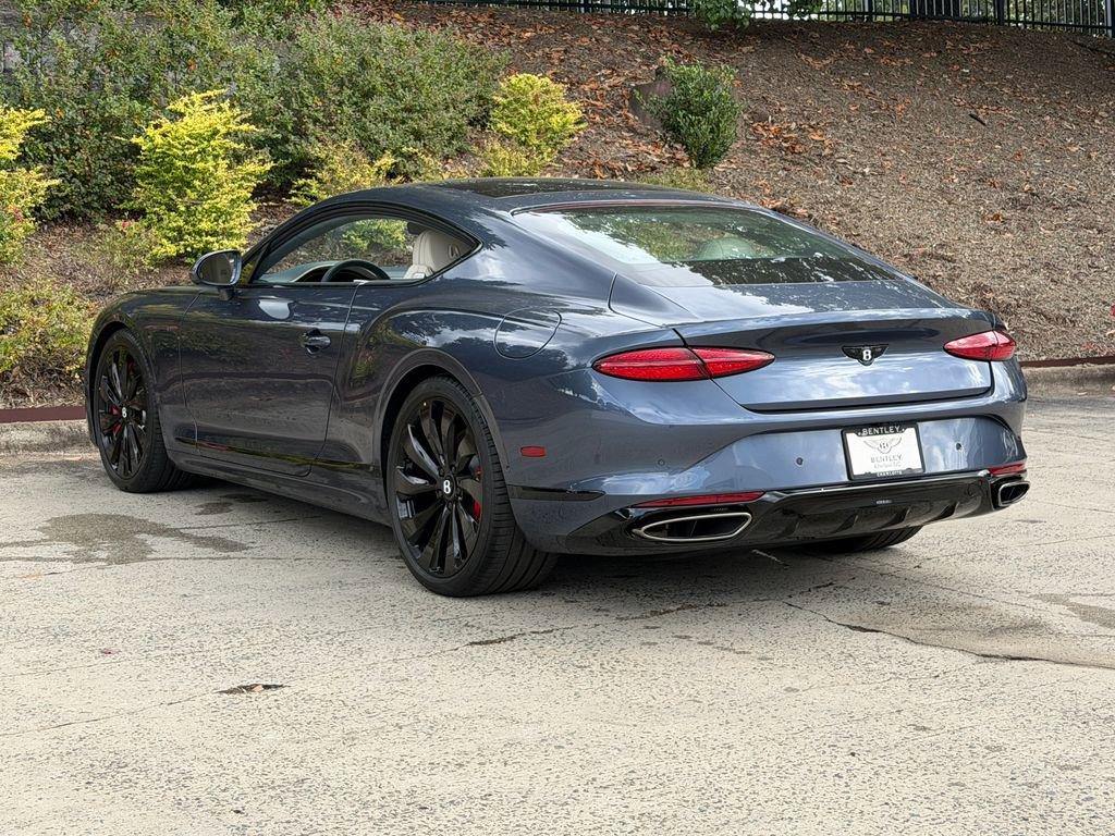 Used 2025 Bentley Continental GT image 9