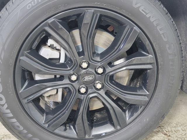 Used 2024 Ford Edge SE w/ Black Appearance Package AWD/4WD image 10