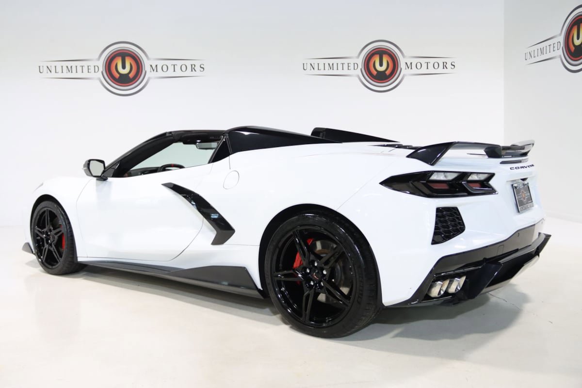 Used 2024 Chevrolet Corvette Stingray Premium Conv w/ Z51 Performance Package RWD image 67