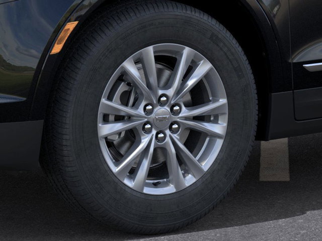 New 2025 Cadillac XT5 Luxury image 9