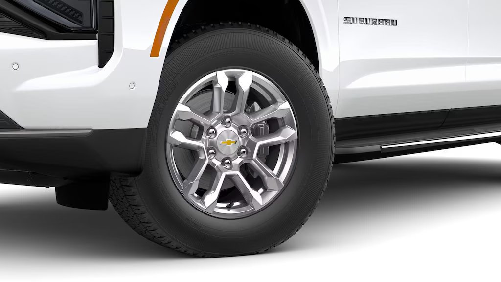 New 2026 Chevrolet Suburban LS image 5