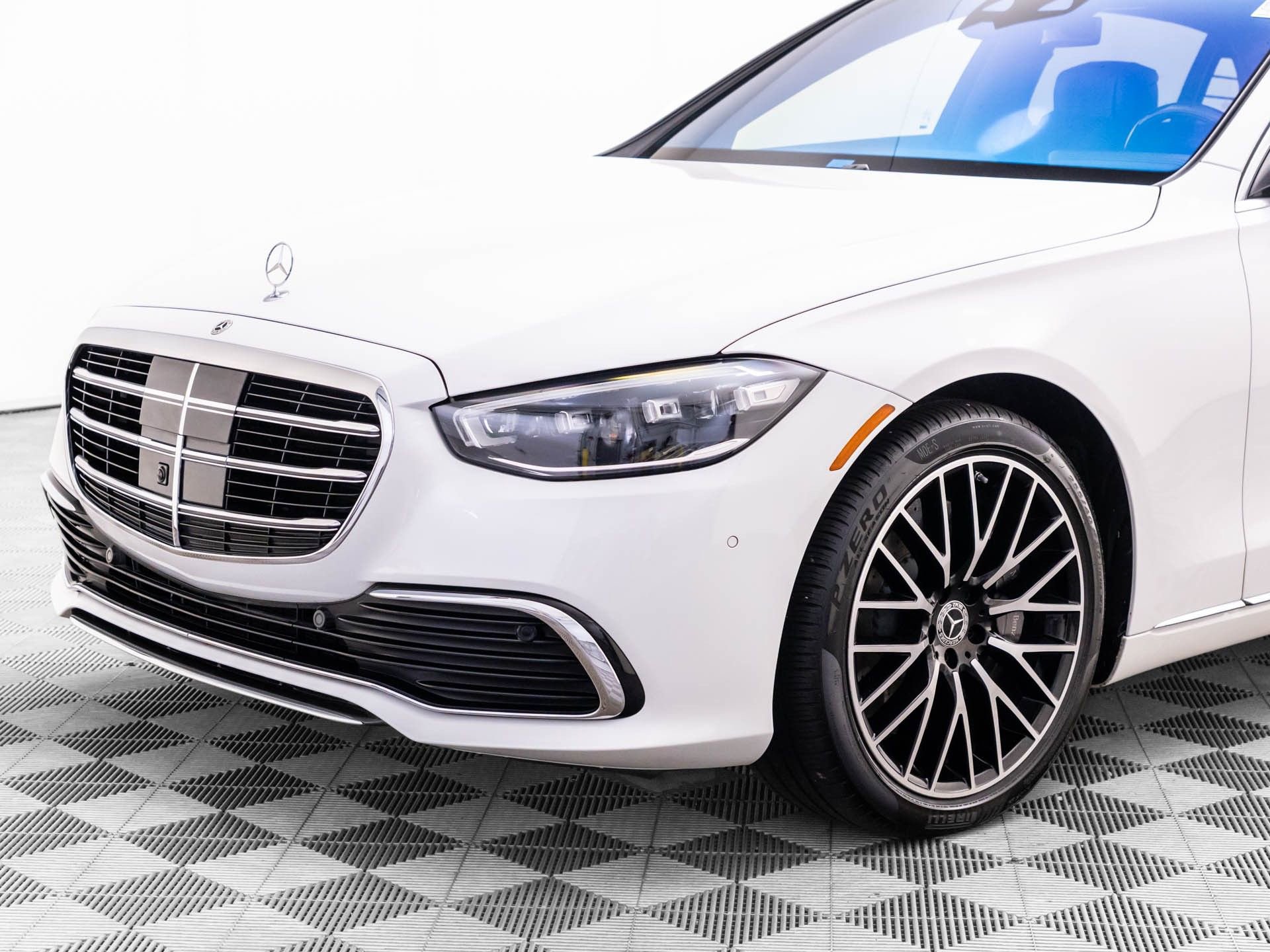 Used 2024 Mercedes-Benz S 580 4MATIC Sedan image 35