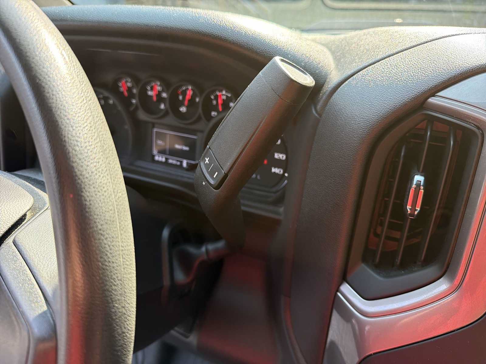 Certified 2024 Chevrolet Silverado 1500 Custom Trail Boss w/ LPO, Dark Essentials Package AWD/4WD image 15