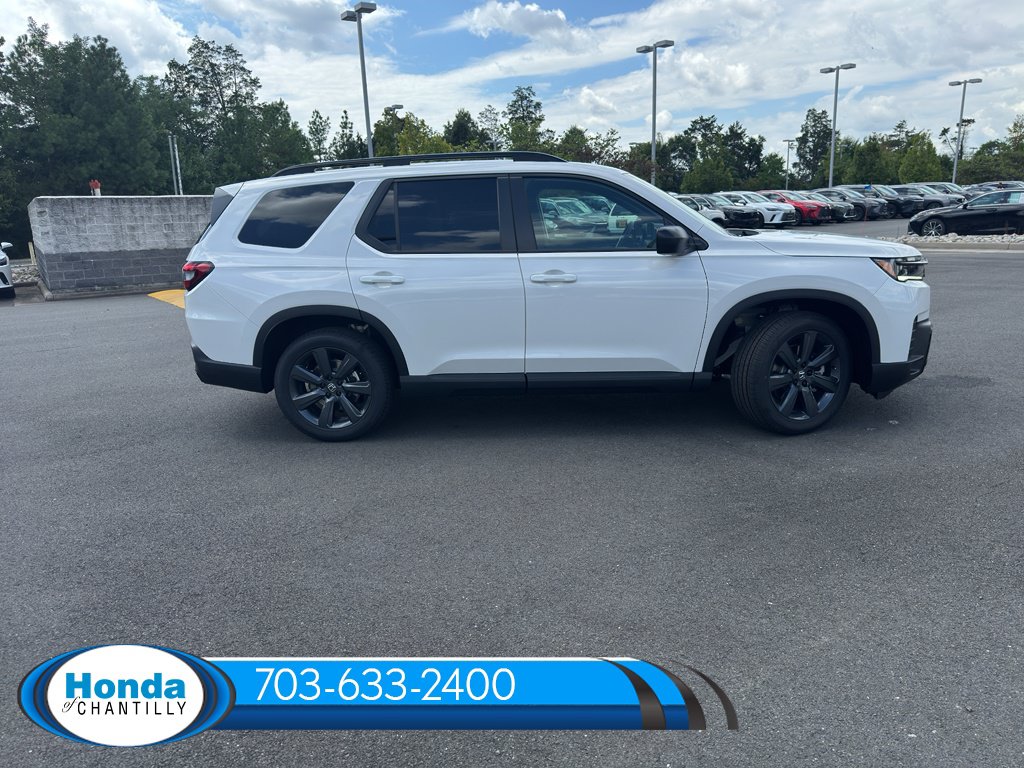 New 2026 Honda Pilot Sport image 8