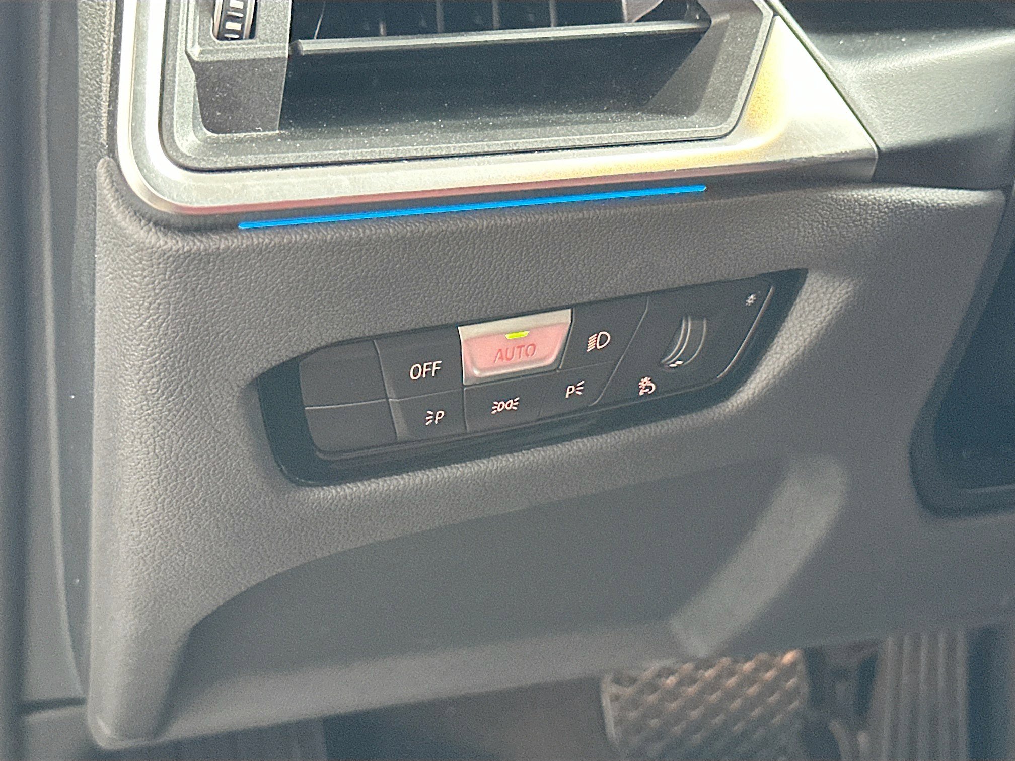 Used 2023 BMW i4 eDrive35 w/ Parking Assistance Package image 10