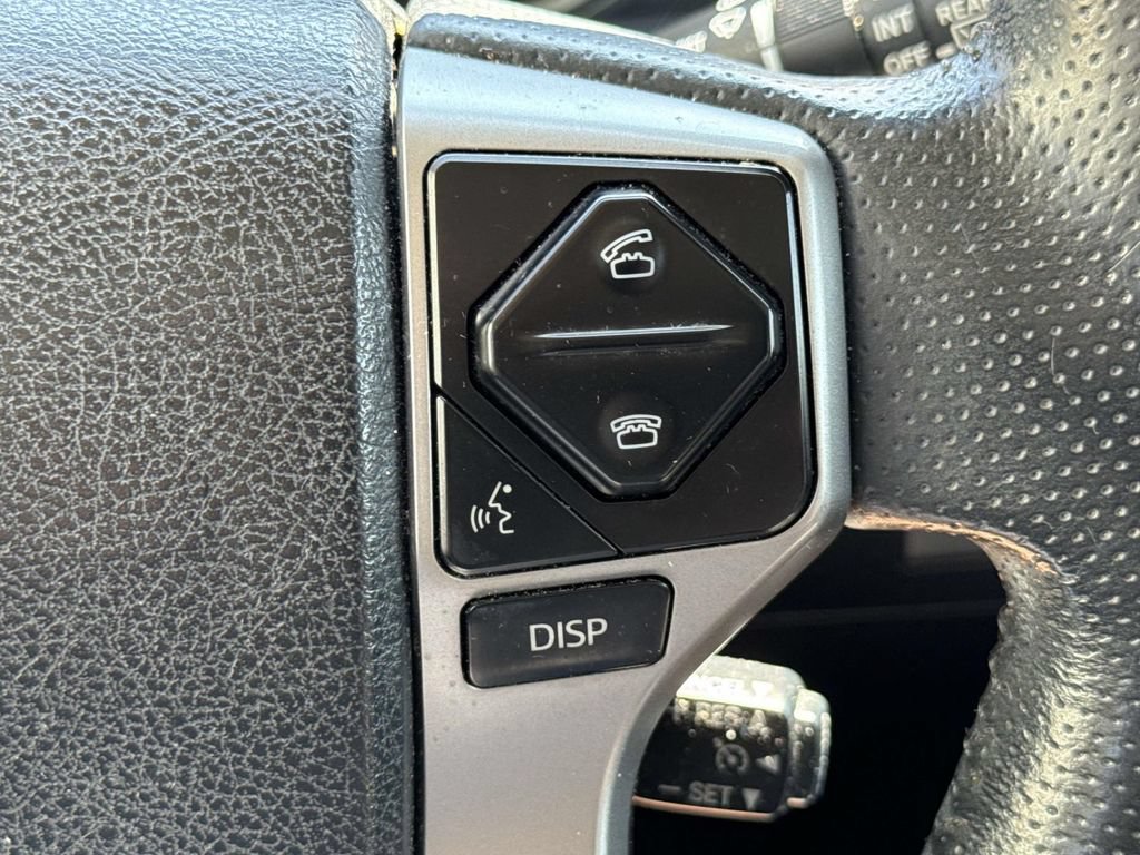Used 2017 Toyota 4Runner Limited AWD/4WD image 36