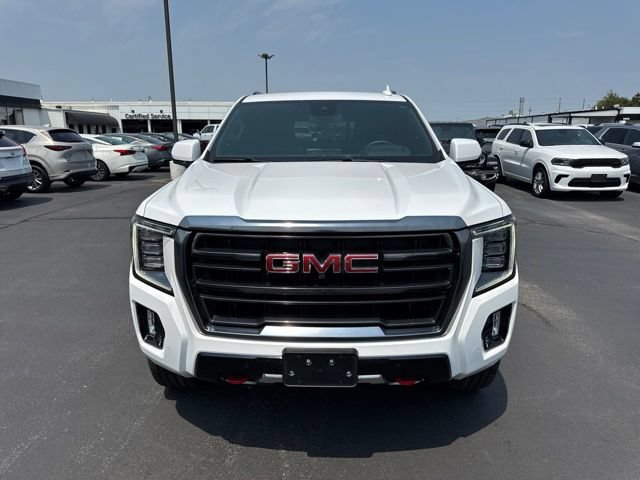 Used 2024 GMC Yukon XL AT4 w/ Technology Package AWD/4WD image 11