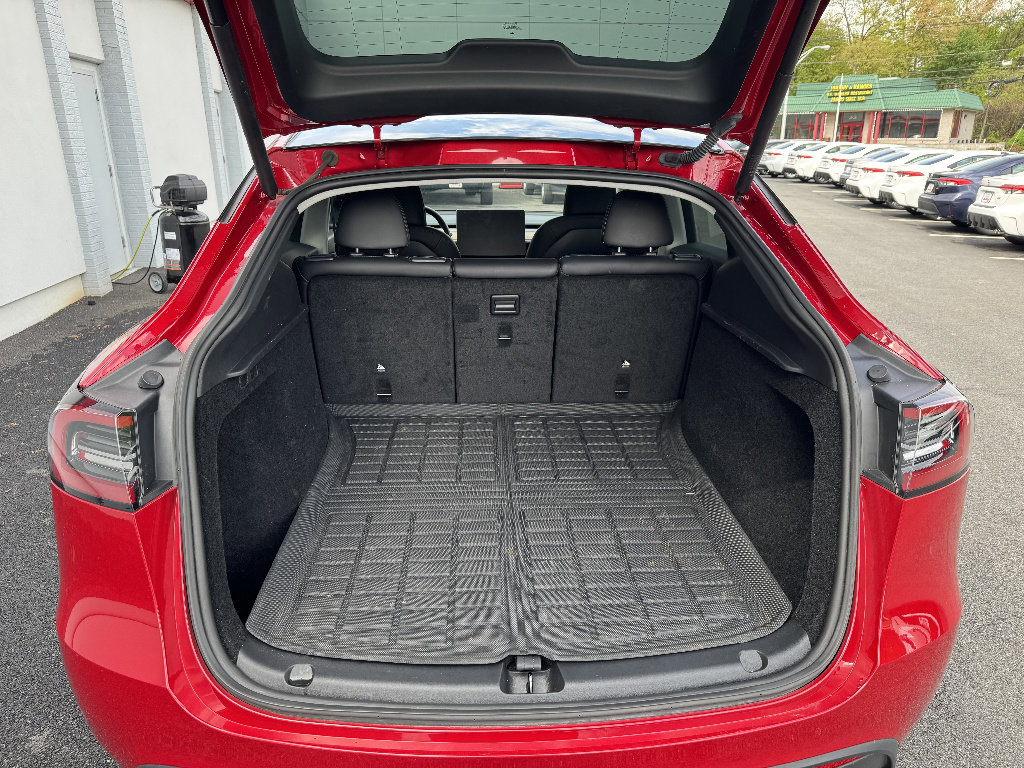 Used 2023 Tesla Model Y Long Range AWD/4WD image 10