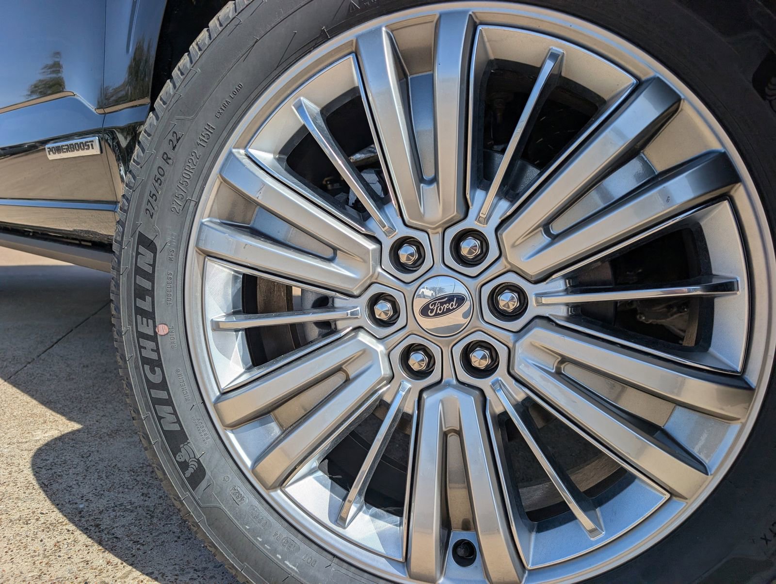 Used 2025 Ford F150 Platinum w/ Equipment Group 703A Plus image 7