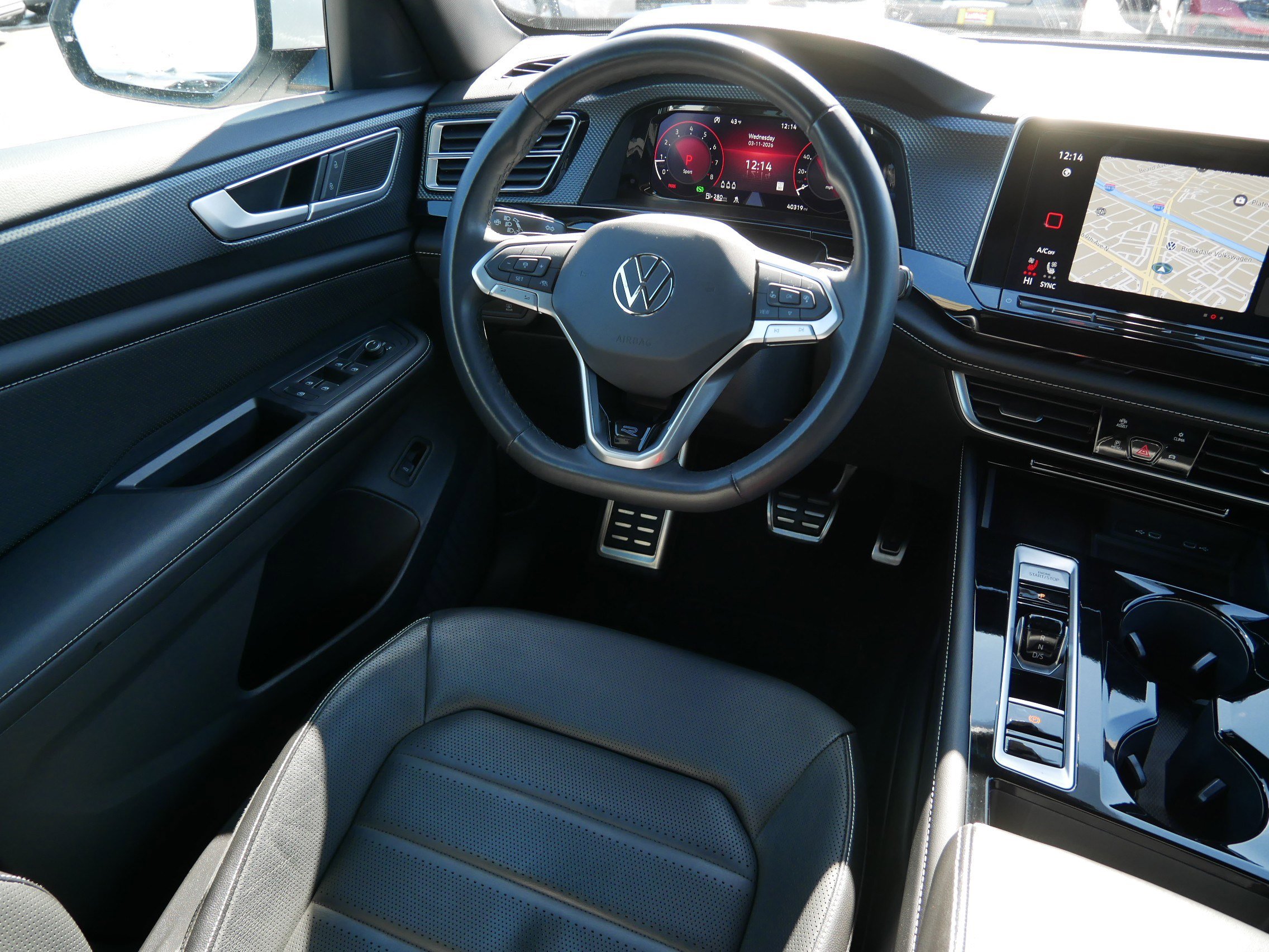 Certified 2024 Volkswagen Atlas Cross Sport SEL R-Line image 9