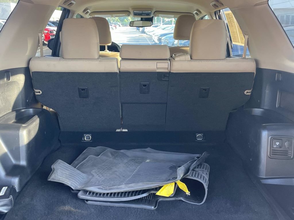 Used 2022 Toyota 4Runner SR5 RWD image 28