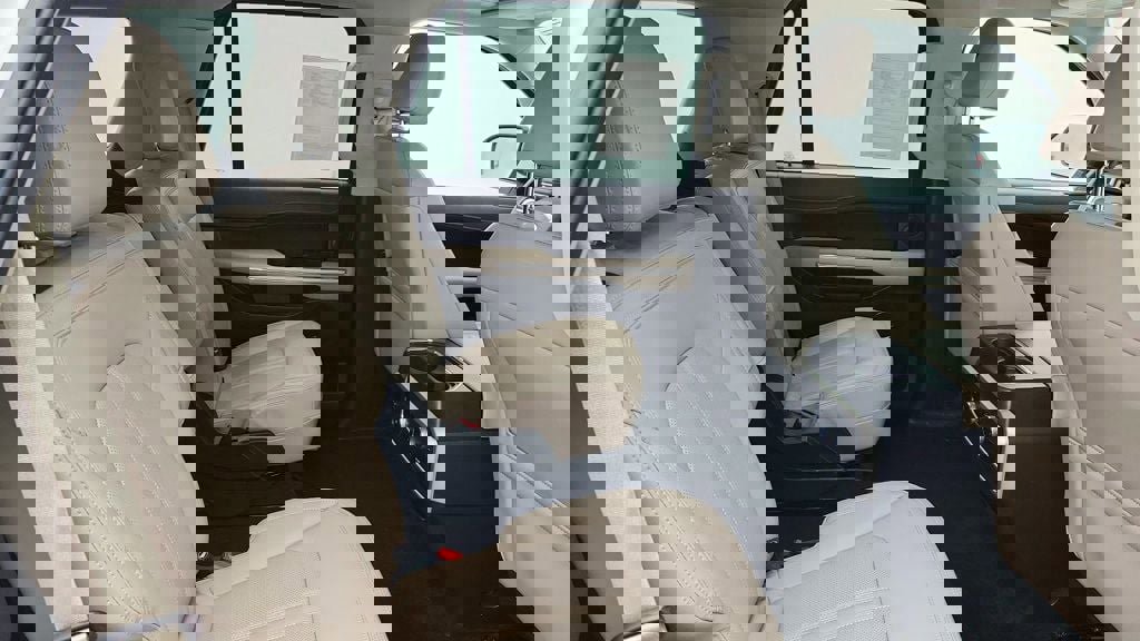 Used 2023 Ford Expedition Limited image 25