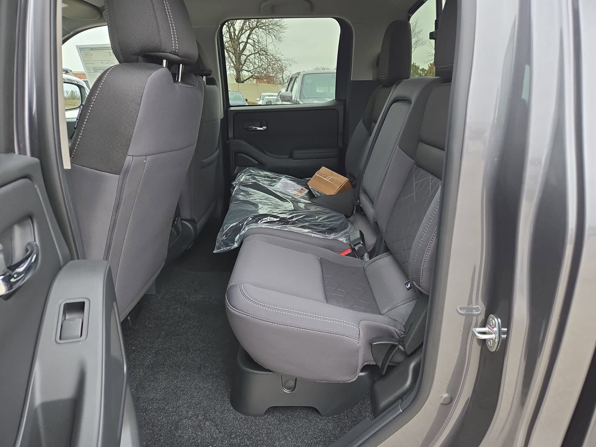 New 2026 Nissan Frontier SV w/ SV Convenience Package AWD/4WD image 16