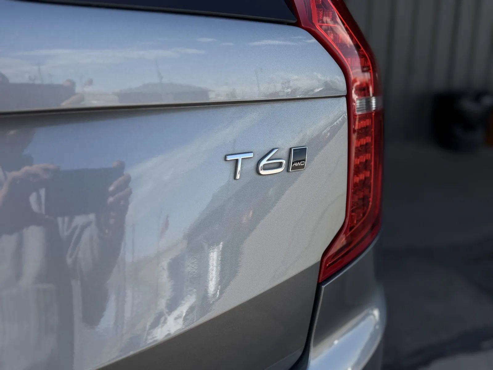 Used 2016 Volvo XC90 T6 Momentum image 41