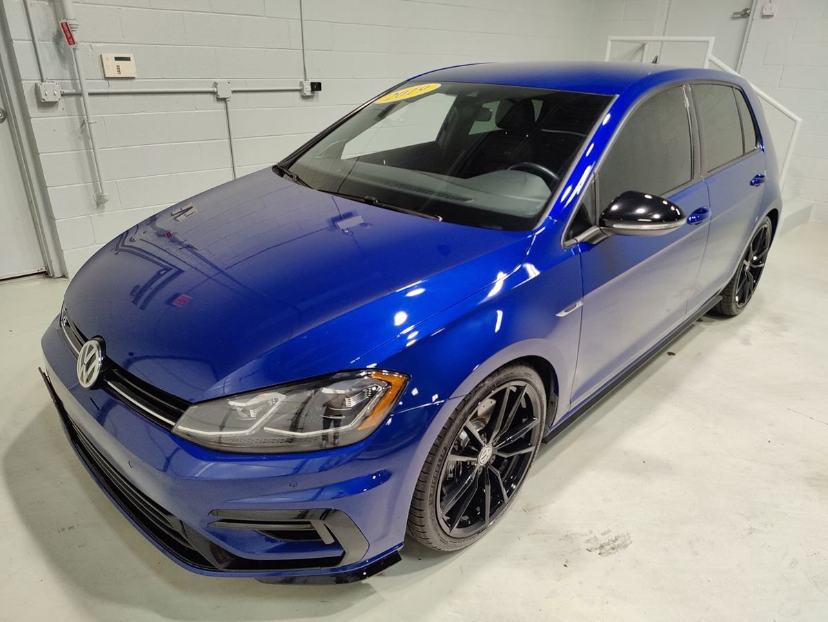 Used 2019 Volkswagen Golf R 4-Door AWD/4WD image 17