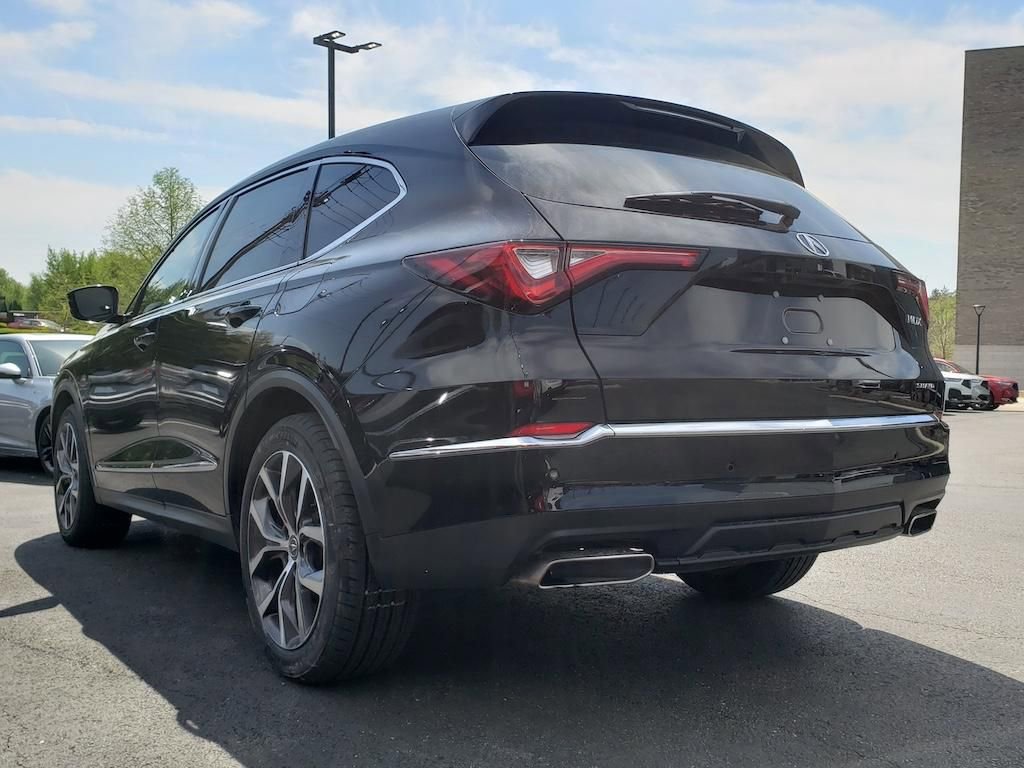 Used 2022 Acura MDX SH-AWD w/ Technology Package image 5