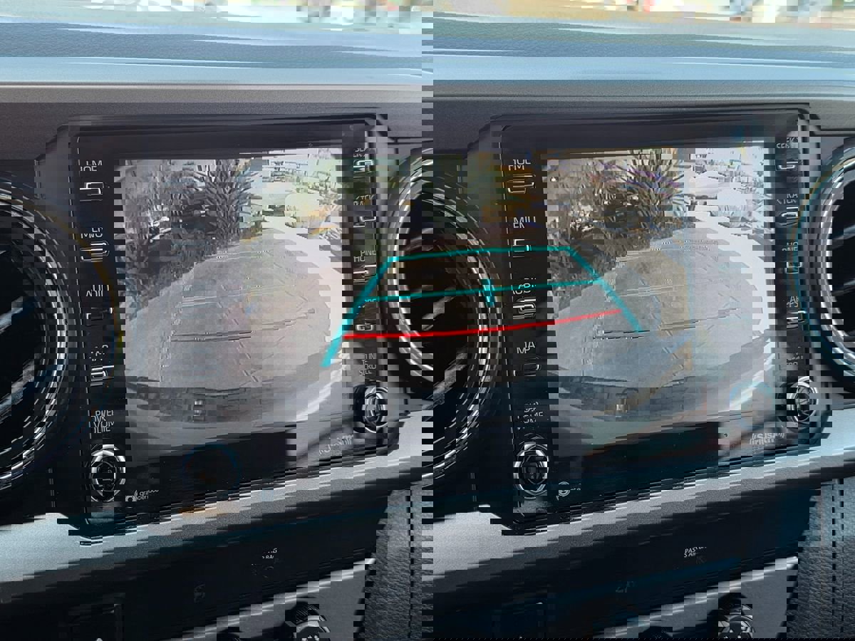 Used 2020 Toyota Tacoma SR5 image 39