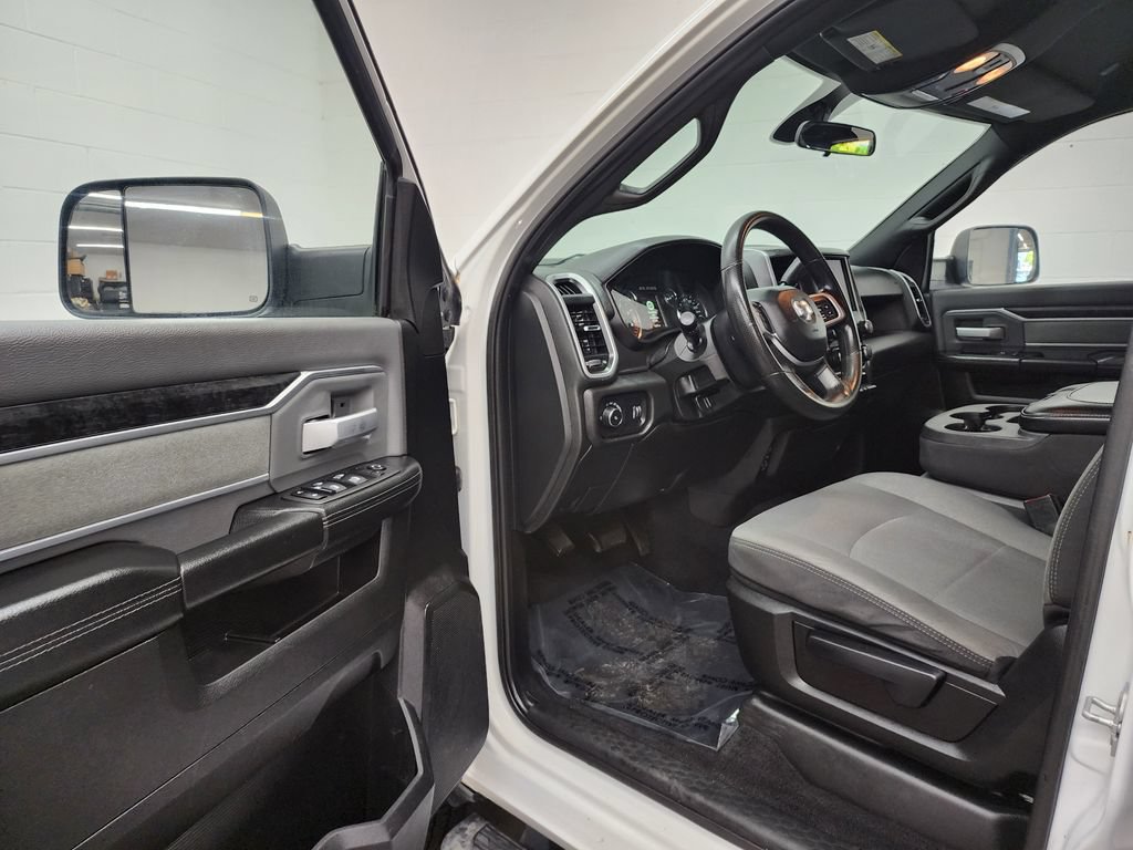 Used 2022 RAM 2500 Big Horn AWD/4WD image 11