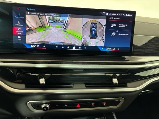 Used 2025 BMW X5 M60i AWD/4WD image 17