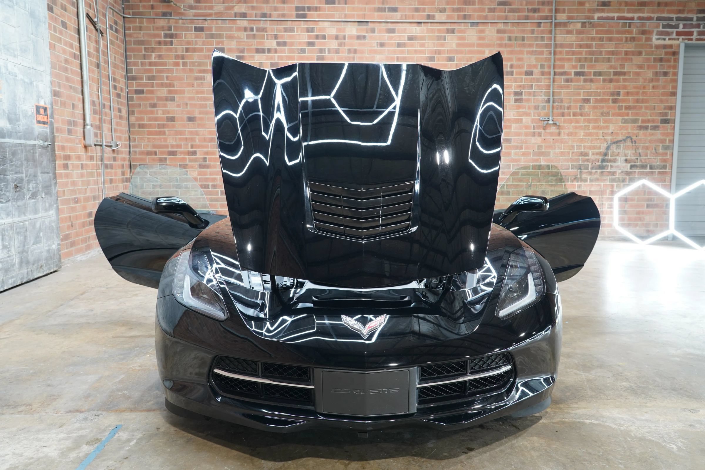 Used 2014 Chevrolet Corvette Stingray Convertible w/ 3LT Preferred Equipment Group RWD image 25