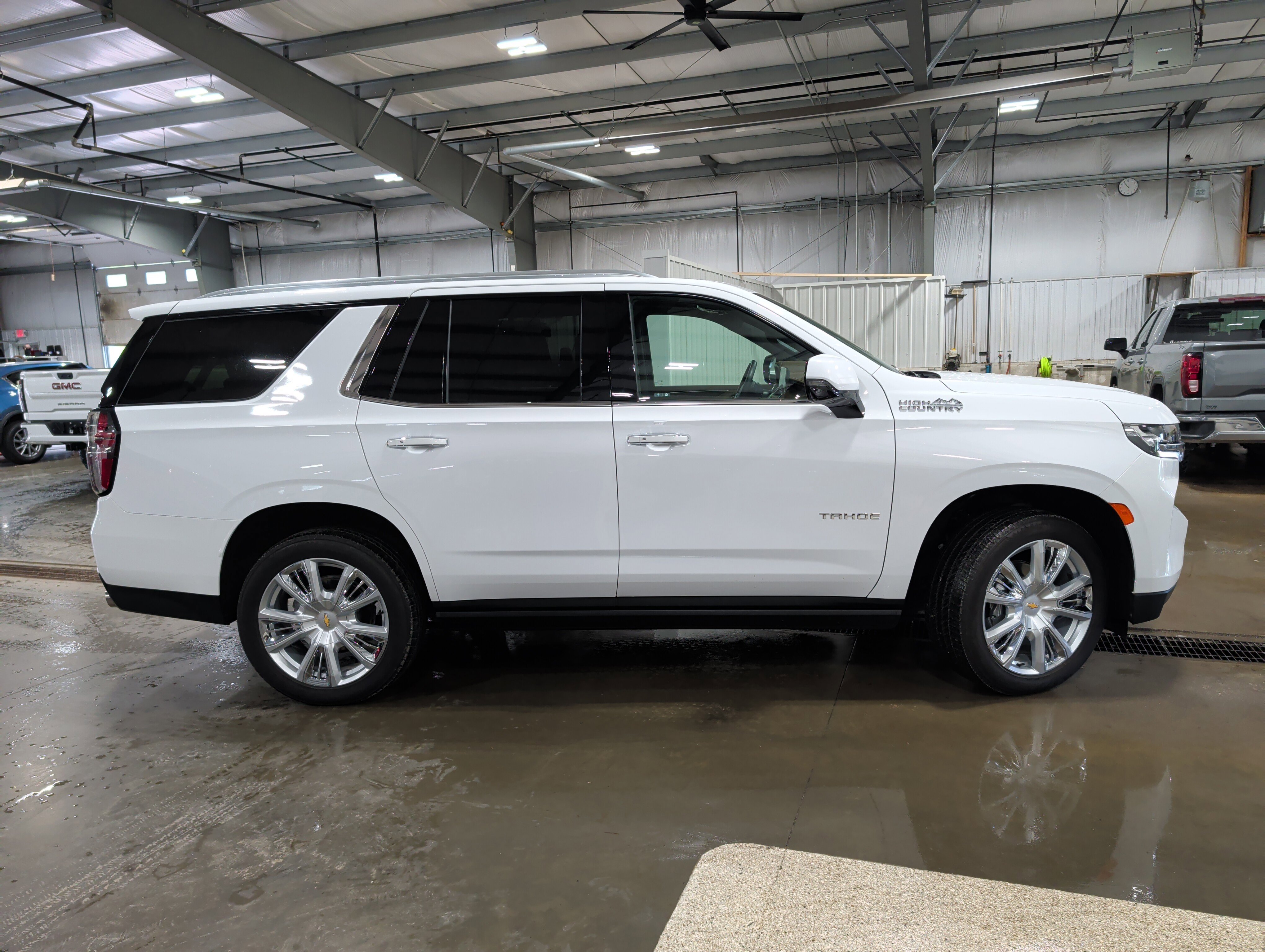 Used 2023 Chevrolet Tahoe High Country w/ Max Trailering Package AWD/4WD image 2