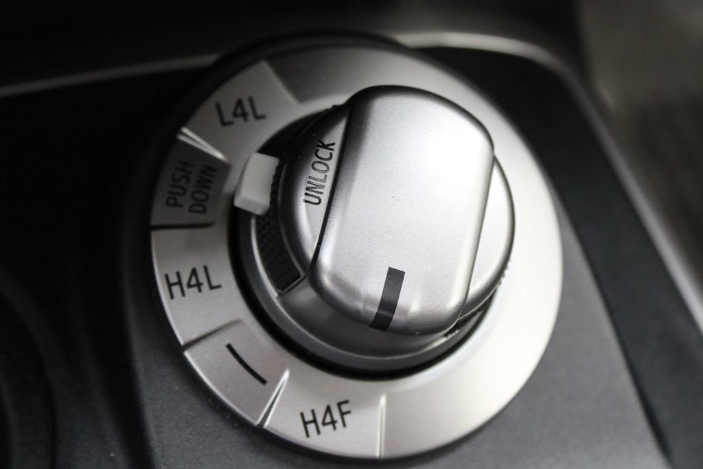 Used 2023 Toyota 4Runner Limited AWD/4WD image 20