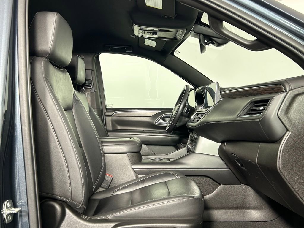 Used 2021 Chevrolet Suburban LT image 10