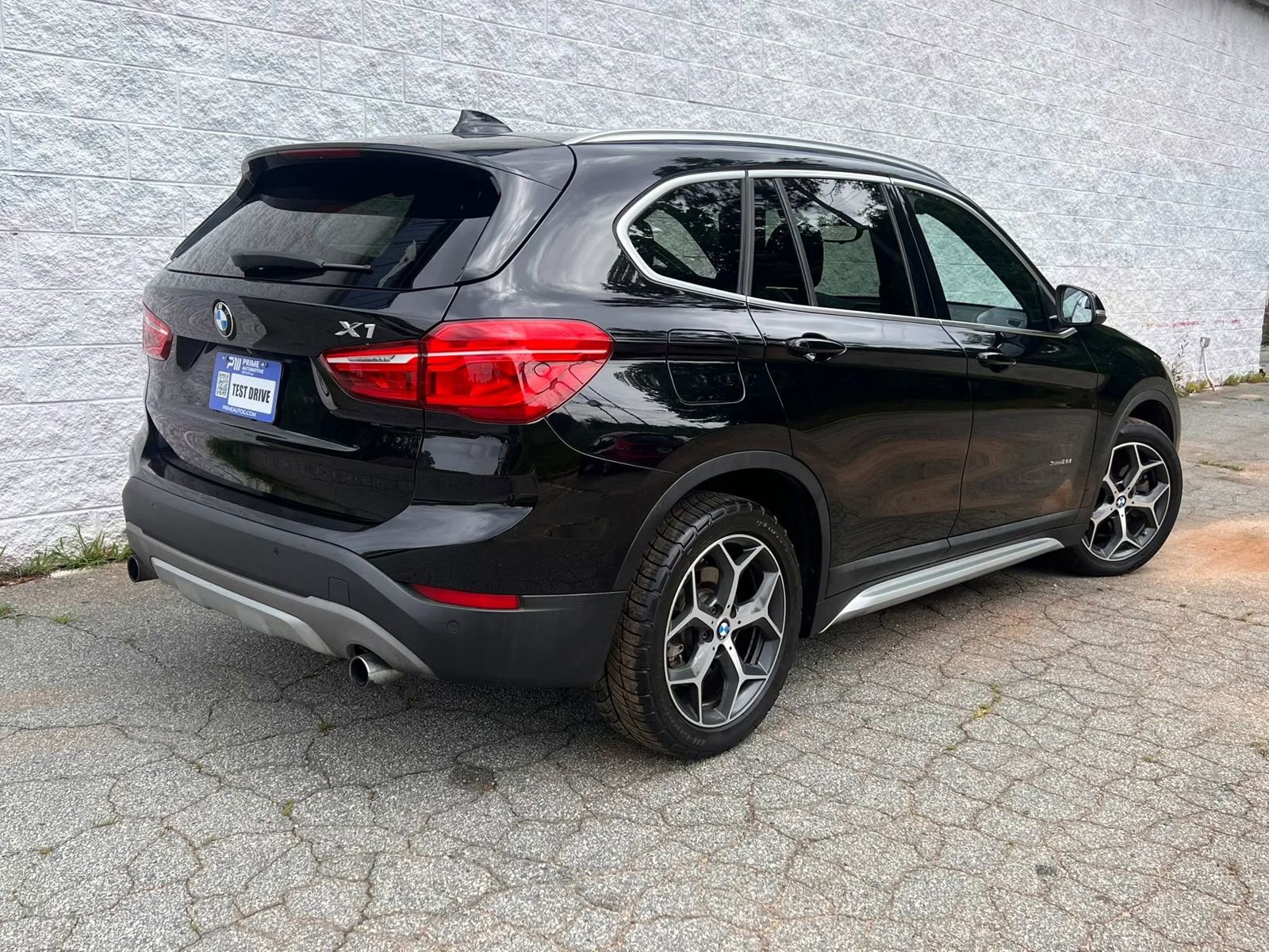 Used 2017 BMW X1 sDrive28i FWD image 5