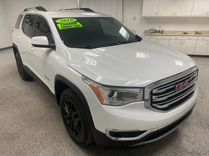 Used 2018 GMC Acadia SLT image 3