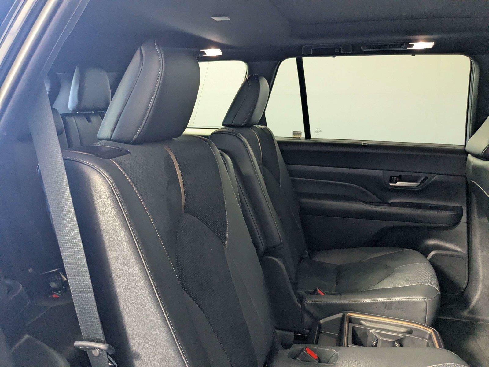 Certified 2026 Toyota Grand Highlander AWD Hybrid image 31