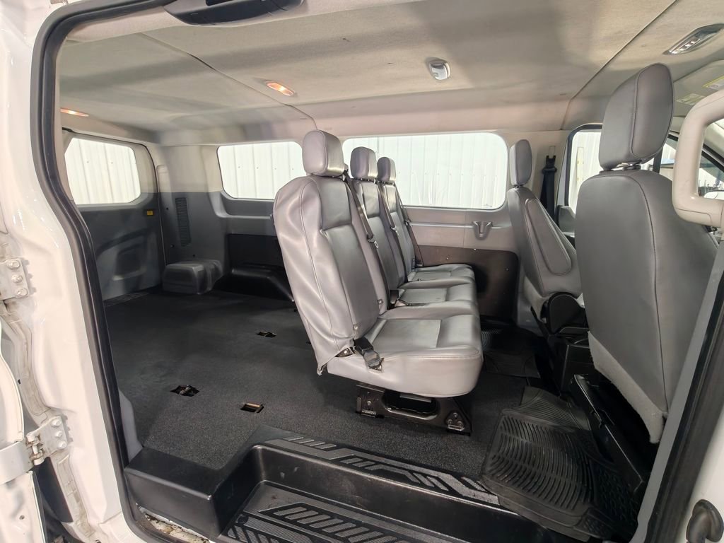 Used 2016 Ford Transit 150 XL image 22