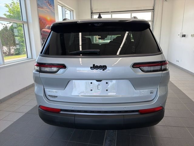 New 2026 Jeep Grand Cherokee L Limited AWD/4WD image 4