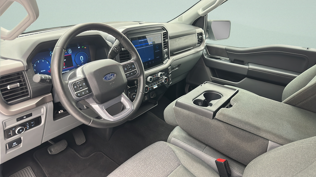 Used 2025 Ford F150 XLT w/ Equipment Group 301A Standard AWD/4WD image 13