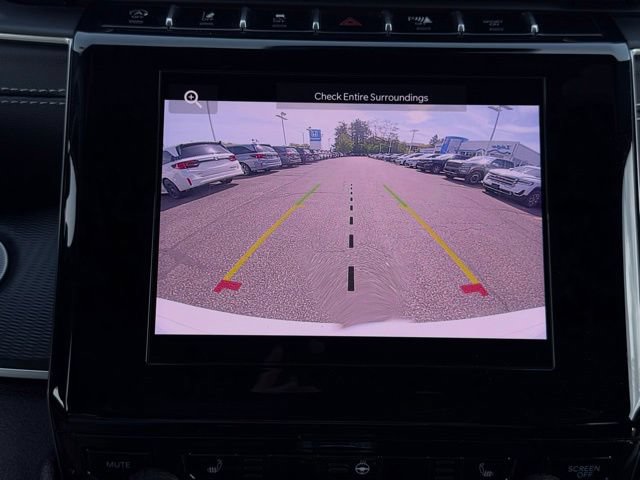 Used 2025 Jeep Grand Cherokee Altitude AWD/4WD image 37