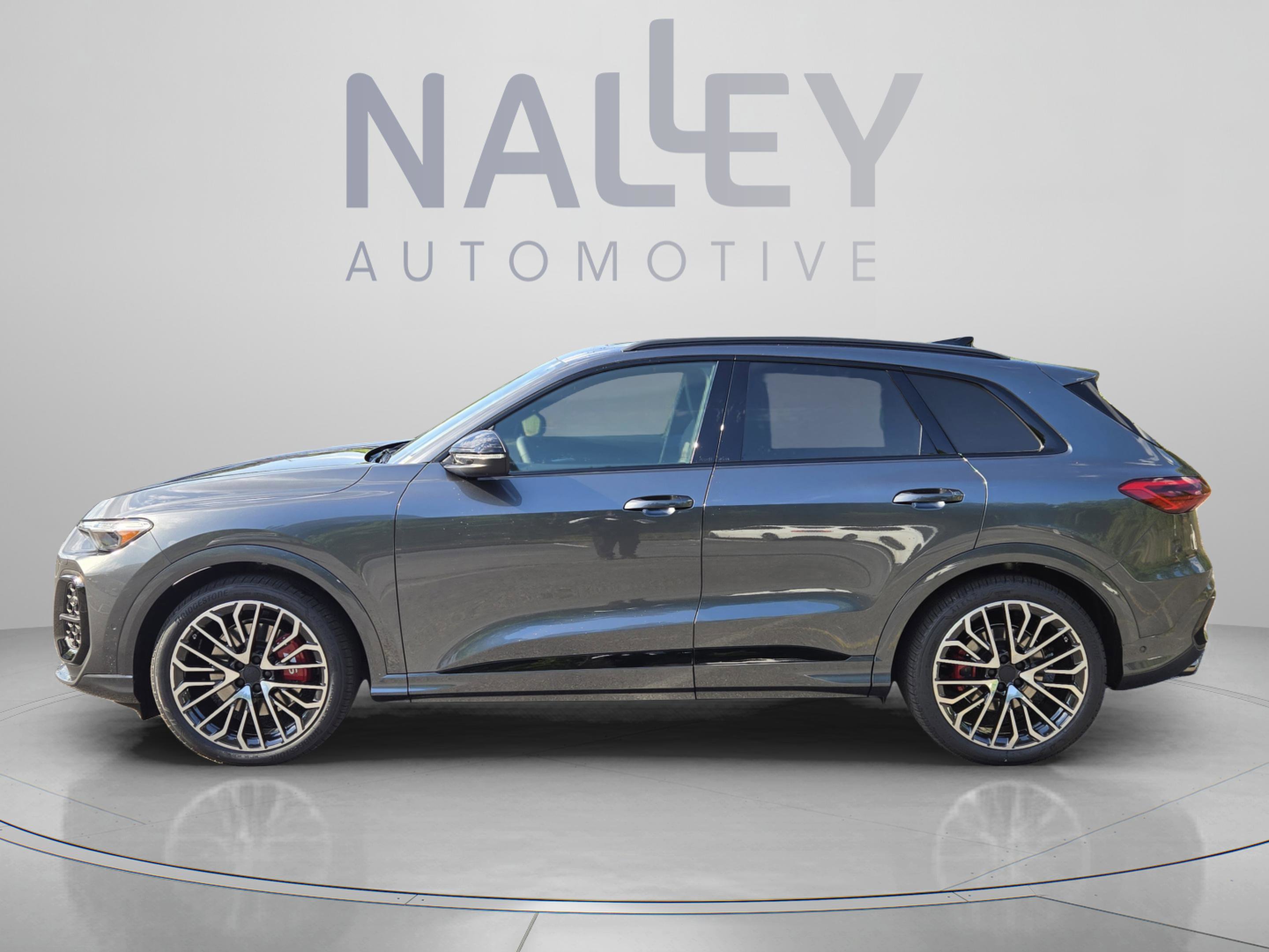 New 2026 Audi SQ5 Premium Plus AWD/4WD image 2