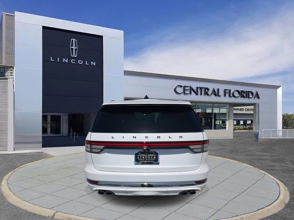 Used 2025 Lincoln Aviator Black Label image 4