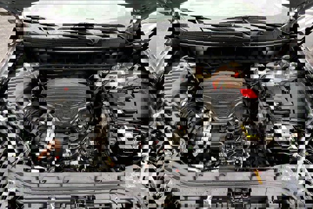 Used 2018 Cadillac XT5 Luxury w/ Driver Awareness Package image 9