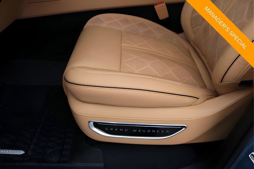 New 2026 Jeep Grand Wagoneer Summit AWD/4WD image 12
