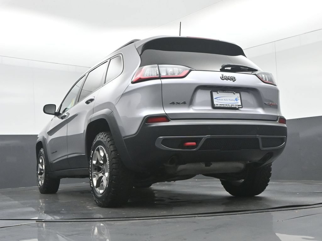 Used 2019 Jeep Cherokee Trailhawk AWD/4WD image 54